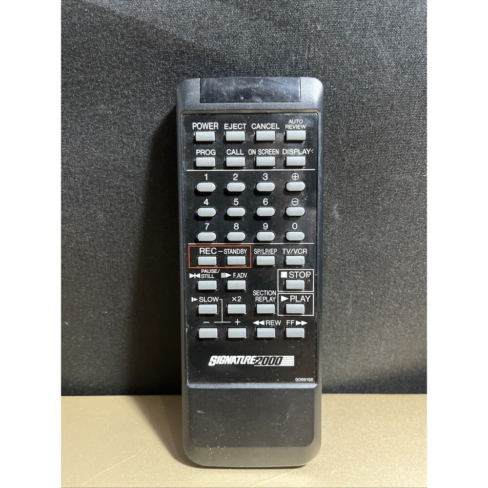 Montgomery Ward Signature 2000 VCR Remote Control G0691GE